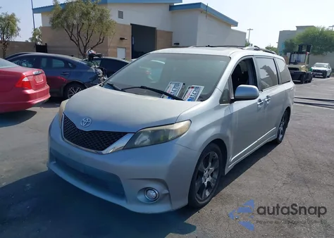 2013 Toyota Sienna Se 8 Passenger из США, поврежденный, VIN 5TDXK3DC1DS297779
